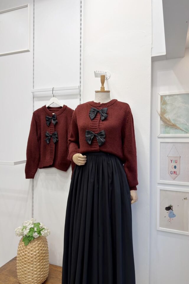 Bordo Kurdele Detaylı Morwen Hırka