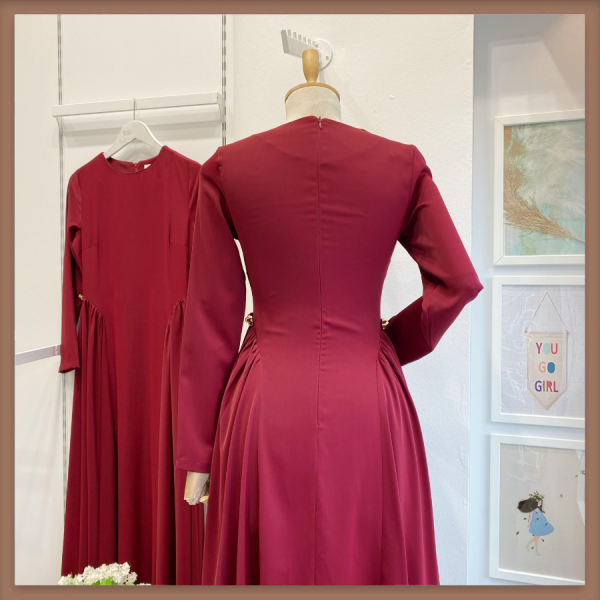 Kırmızı Bel Detaylı Hira Elbise