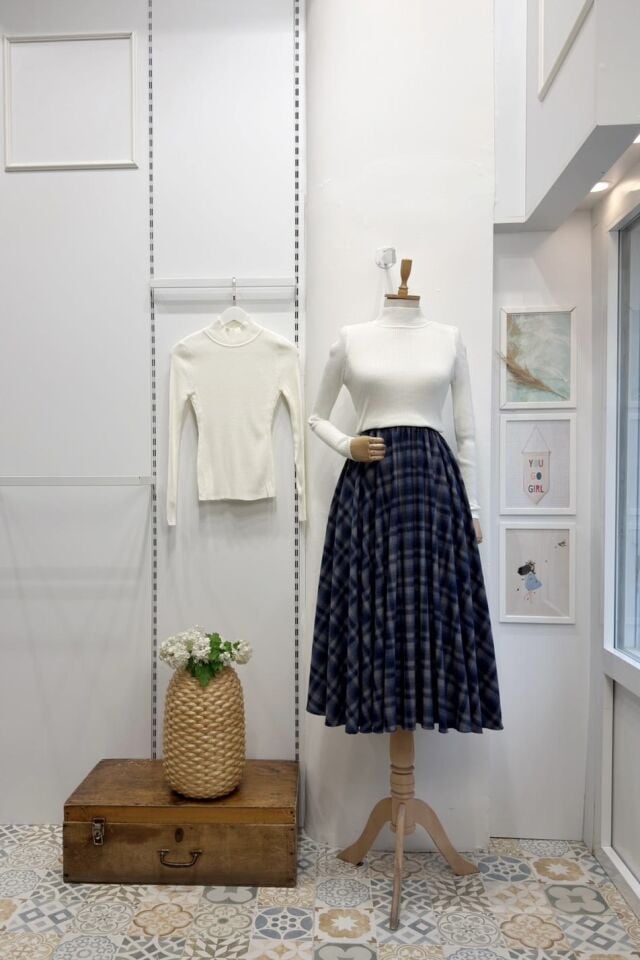 Gri Lacivert Beli Lastikli Ekose Desenli Kloş Etek