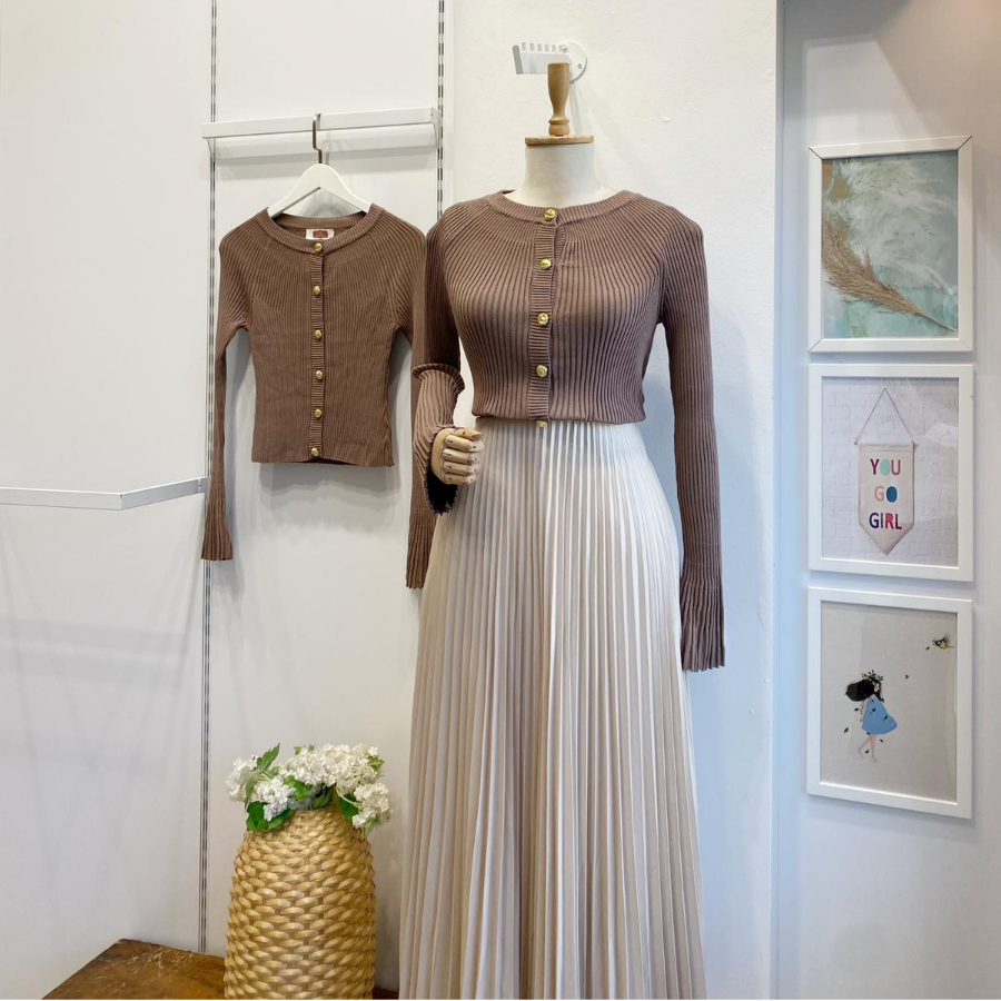 İspanyol Kol Koyu Vizon Triko Hırka