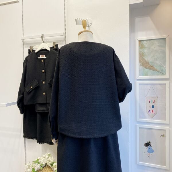 Siyah Cep Detaylı Ceketli Tüvit Takım