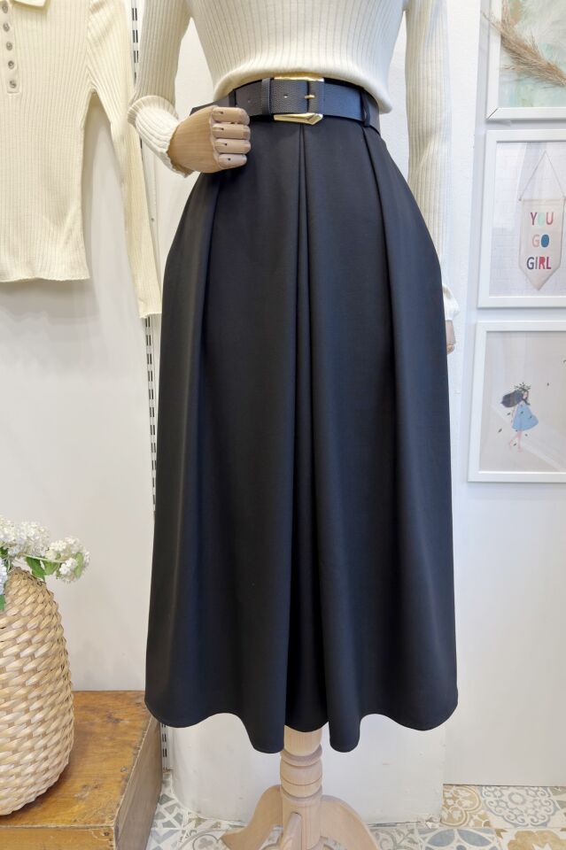 Siyah Kalın Piliseli Calma Etek