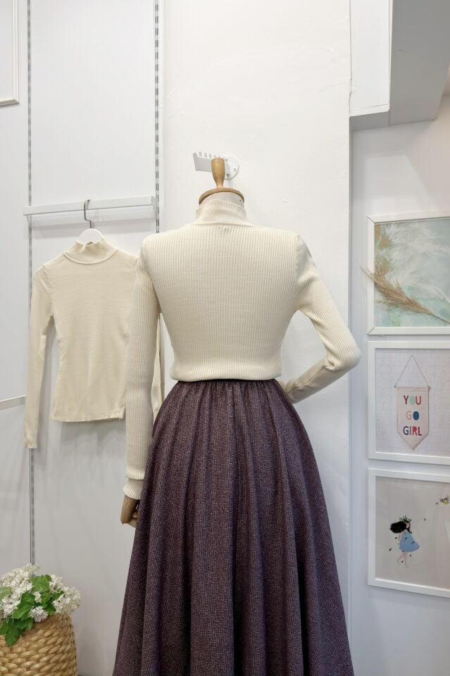 Yarım Balıkçı Yaka Krem Triko İçlik