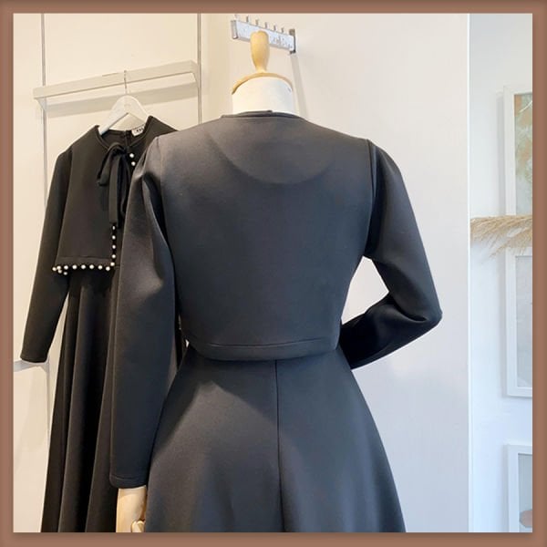 İnci ceketli siyah scuba elbise