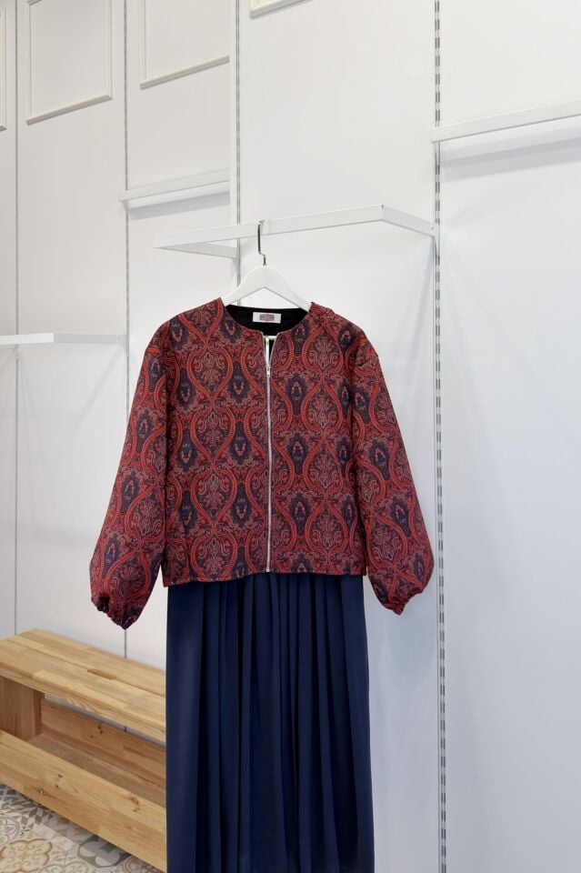 Etnik Desenli Kırmızı Zaira Ceket