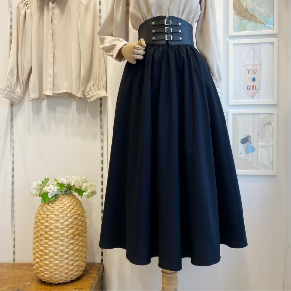 Korse Kemerli Siyah Victoria Etek