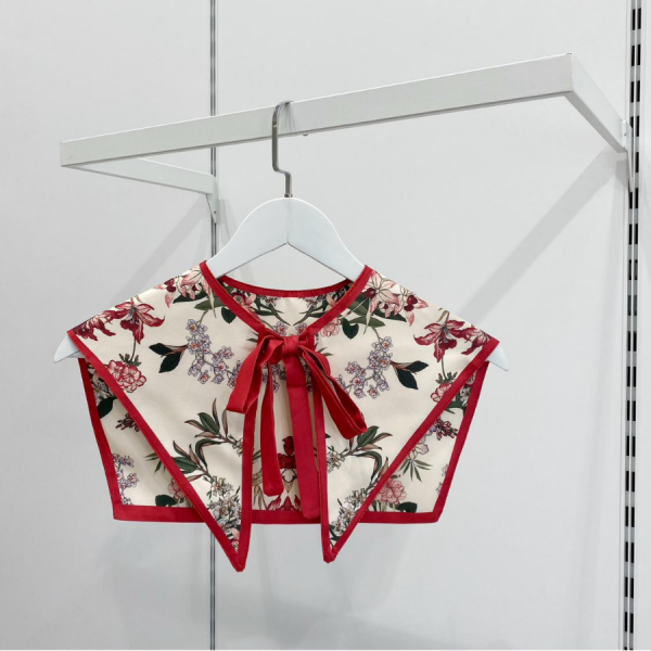 Hibiscus Desenli Muse Yaka