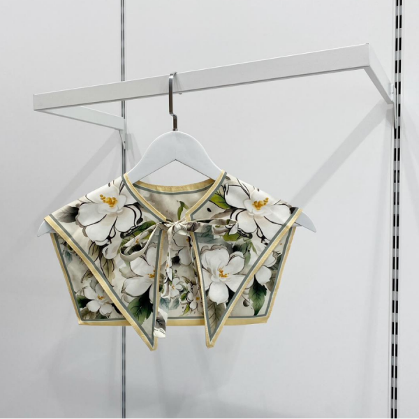 Lilium Desenli Muse Yaka