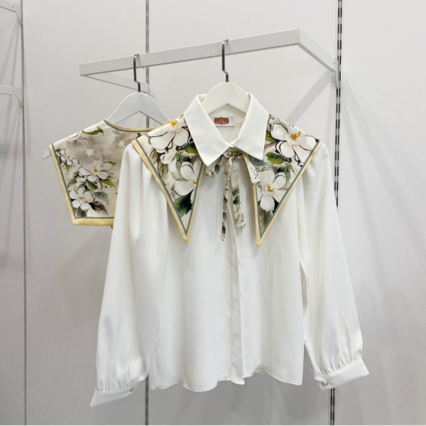 Lilium Desenli Muse Yaka