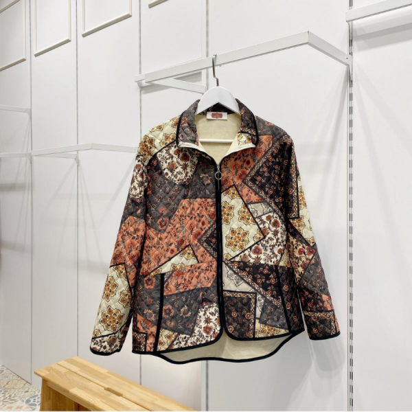 Fermuarlı Turuncu Siyah Patchwork Desenli Kapitone Ceket