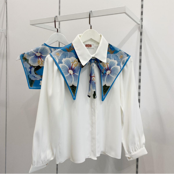 Azure Desenli Mavi Muse Yaka