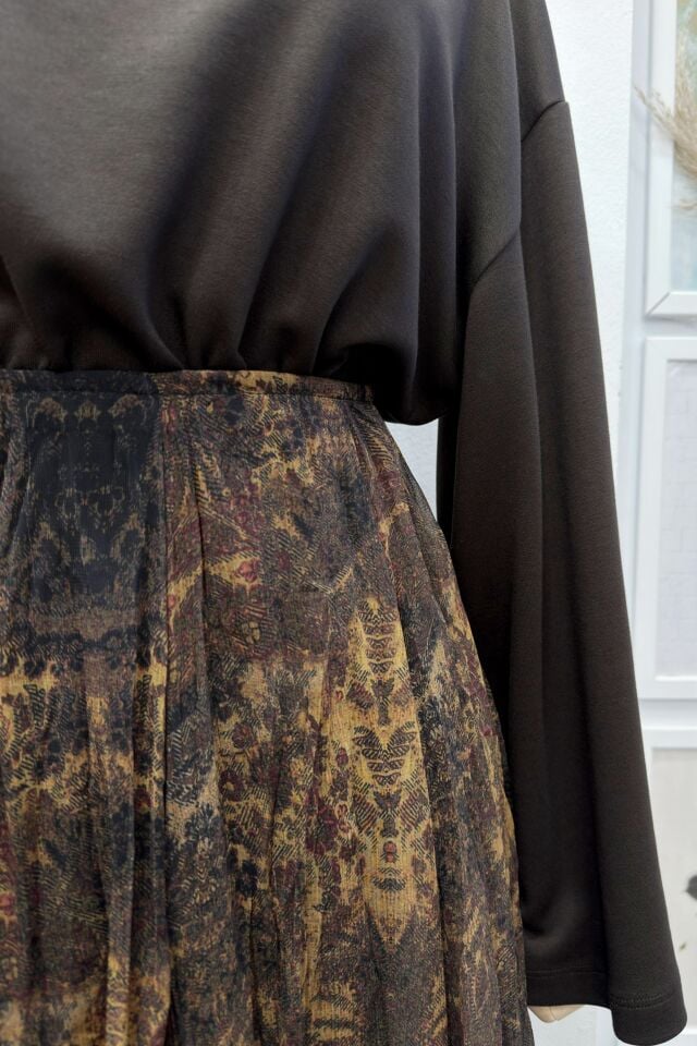 Kahverengi Alaca Desenli Asimetrik Şifon Etek