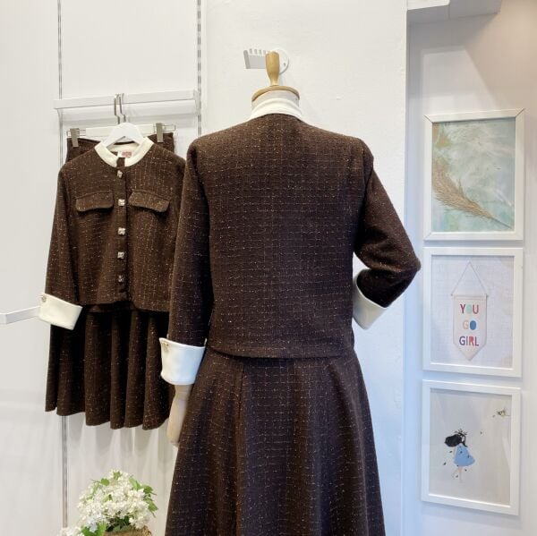 Kahverengi Manşet Kol Detaylı Tüvit Takım