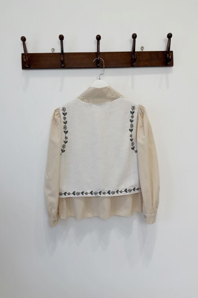 PAPATYA Nakışlı Keten Yelek