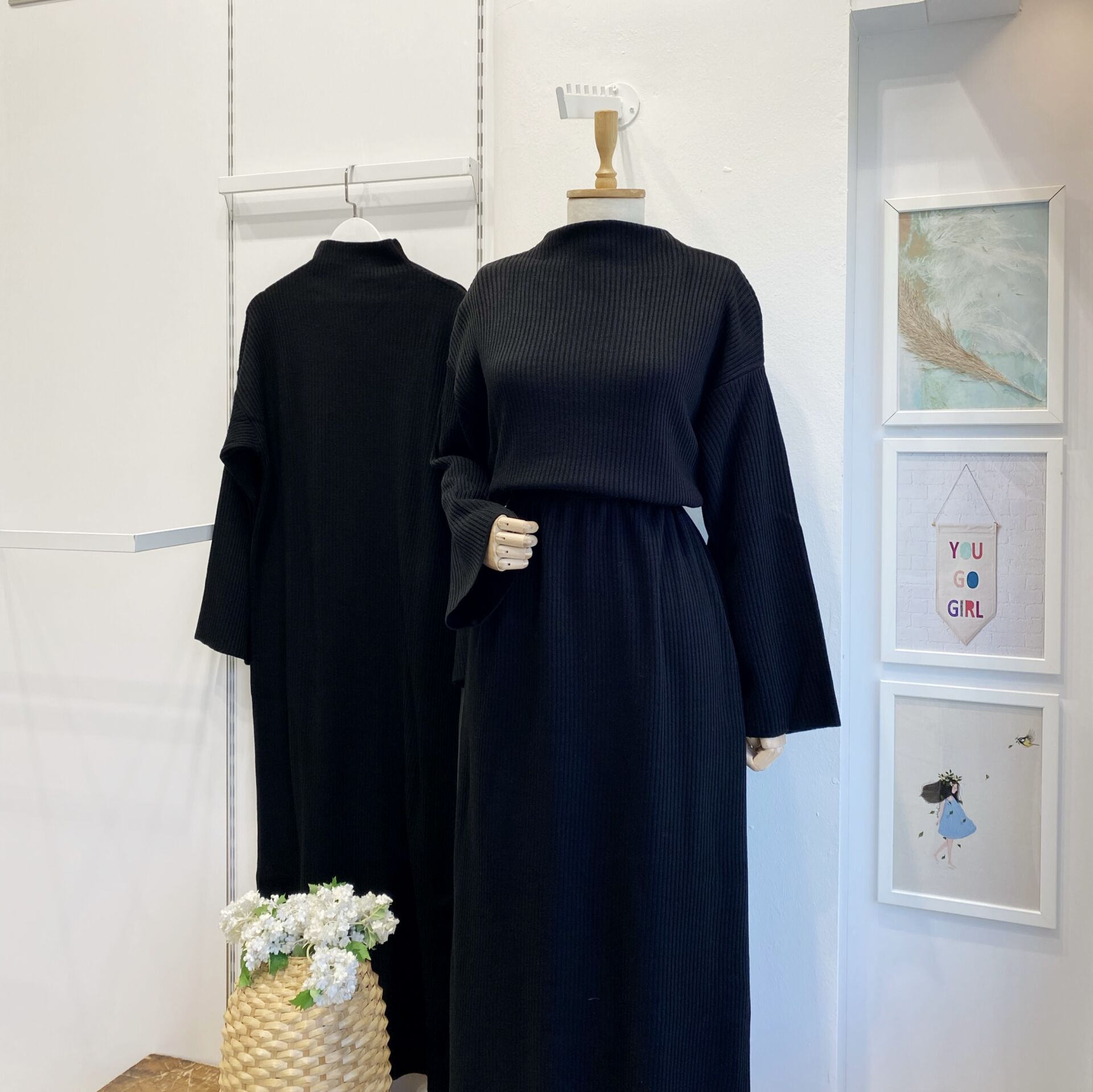 Black basic knit dress