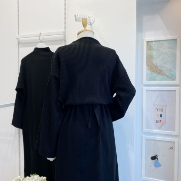 Black basic knit dress