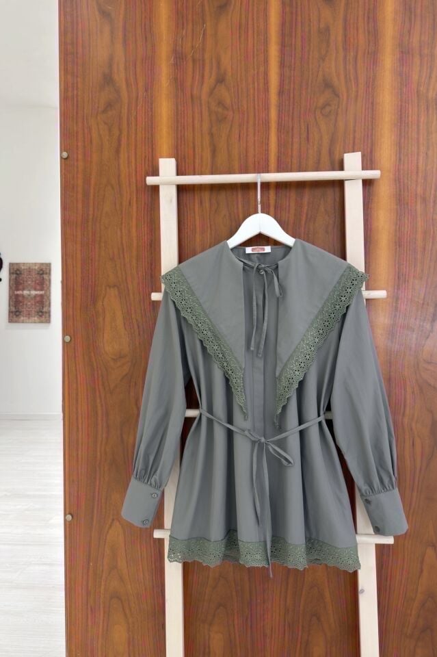 Çağla Yeşili Fisto Şal Yakalı Poplin Tunik