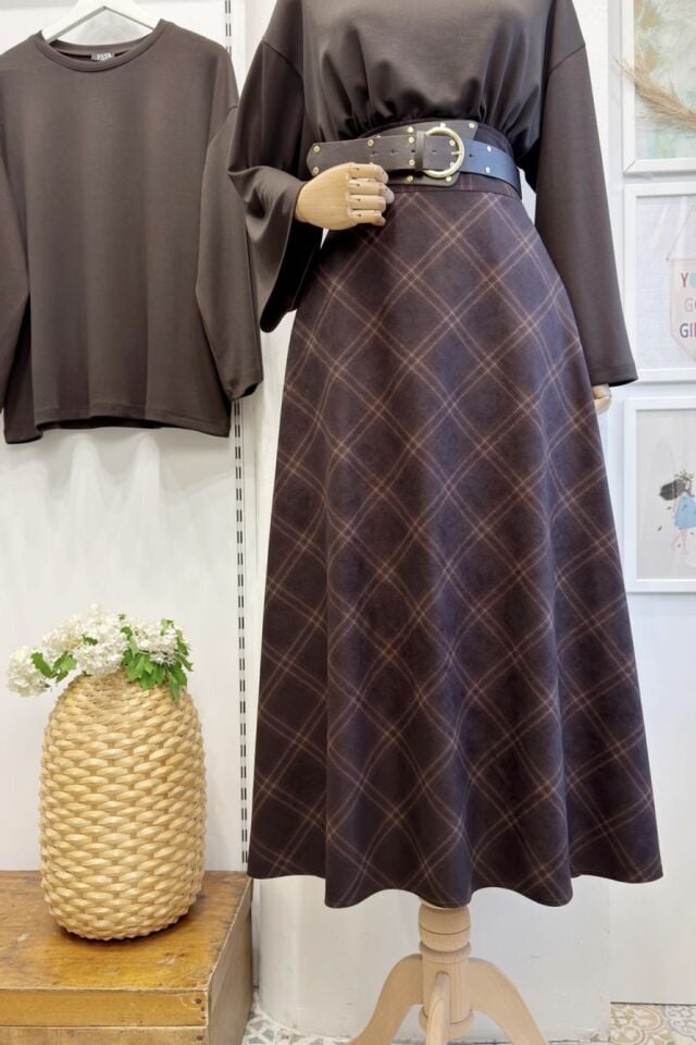 Kahverengi Kemer Detaylı Eliora Ekoseli Etek