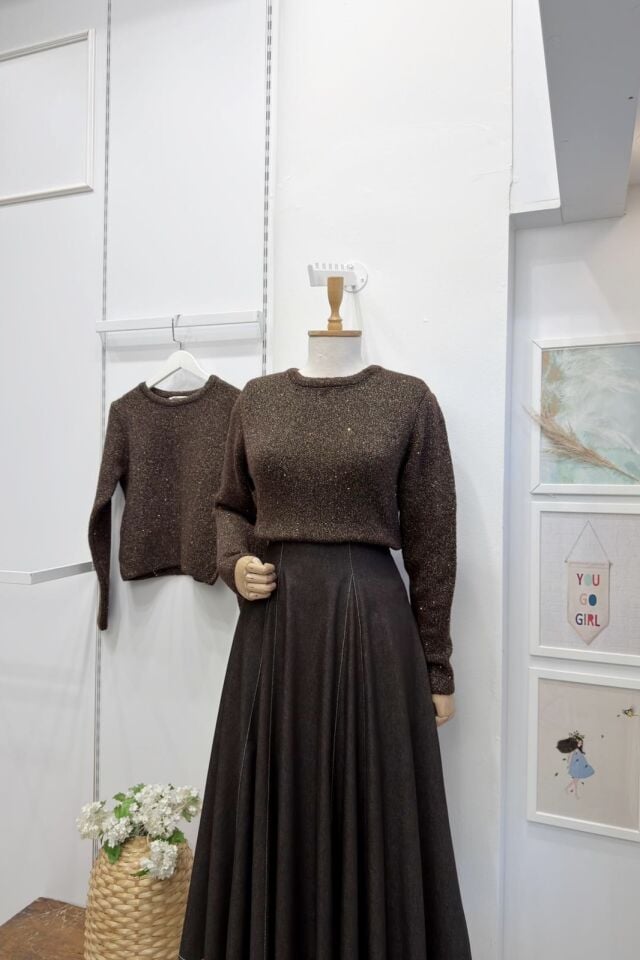 Kahverengi Sim İpli Triko Kazak