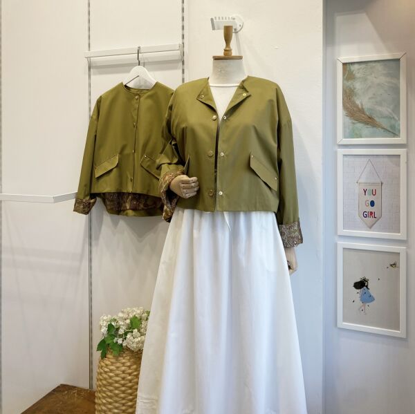 Astarı Desenli Zeytin Yeşili Ceket