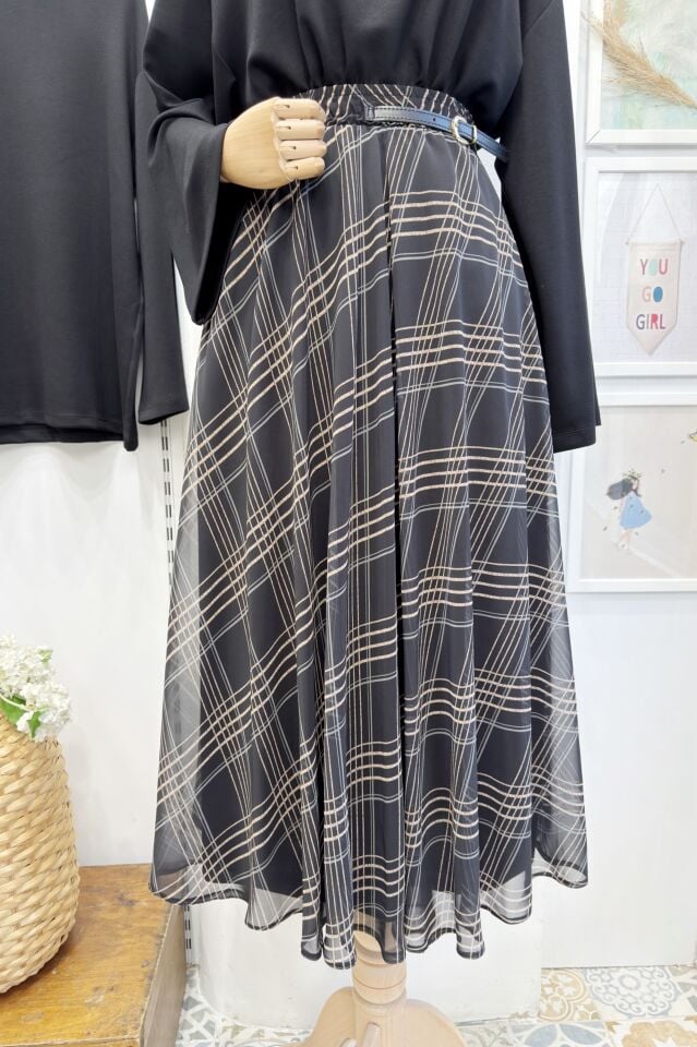 Siyah Ekose Desenli Zirel Şifon Etek