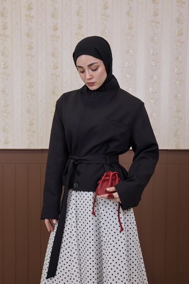 Siyah Kuşak Detaylı Weber Ceket