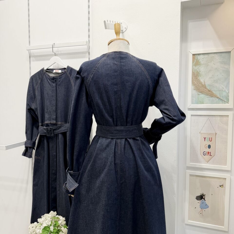 Gizli Düğmeli Lacivert Kot Elbise