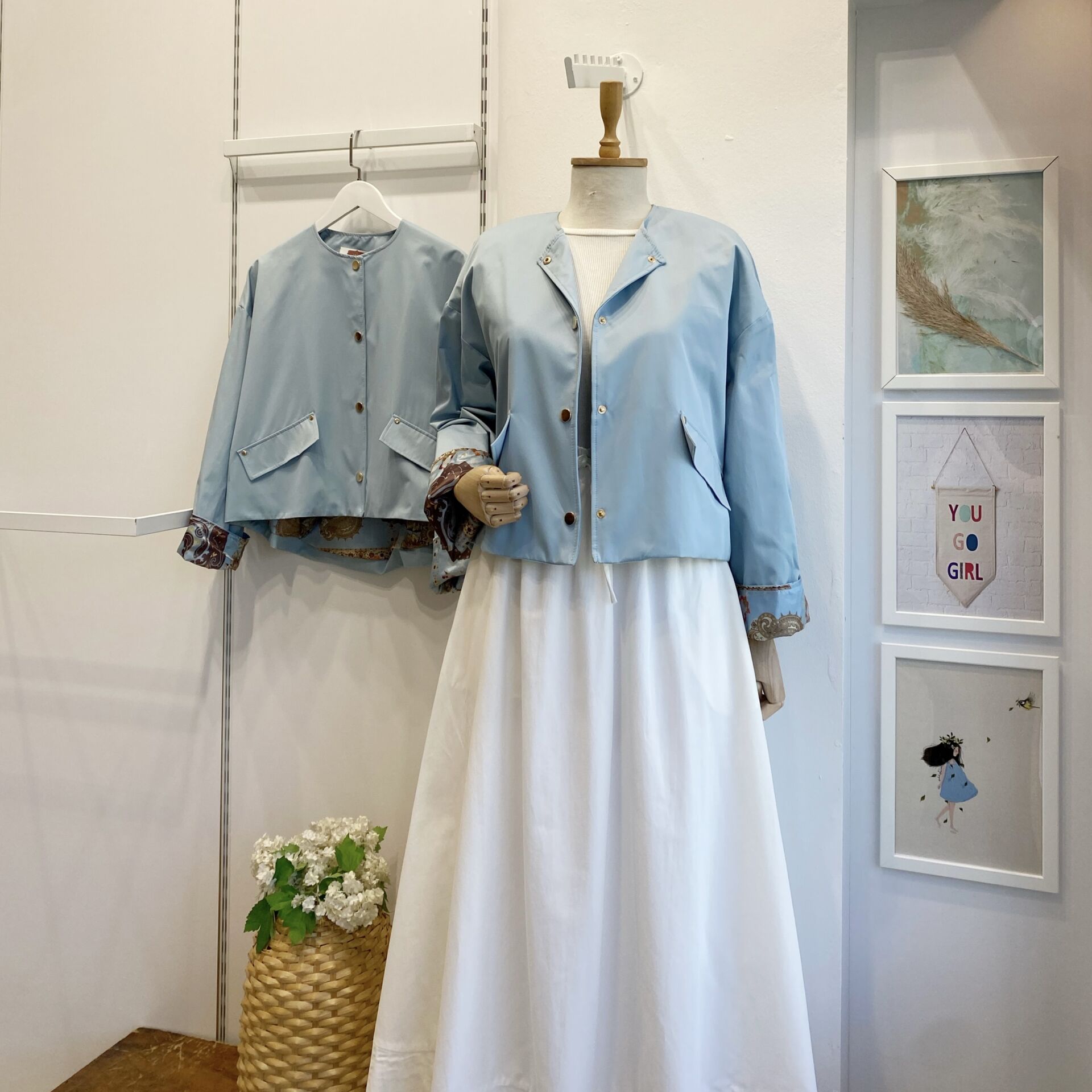 Astarı Desenli Bebe Mavisi Ceket