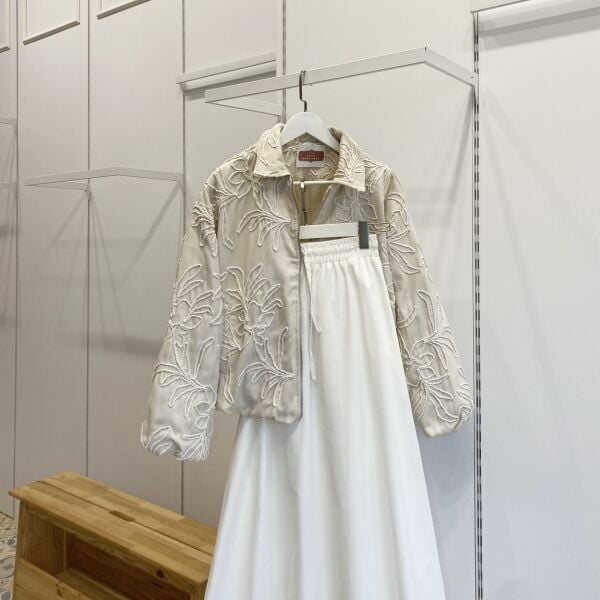 Krem Çiçek Nakışlı Bomber Ceket