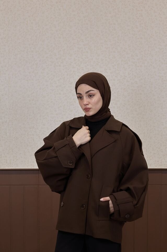 Kahverengi Rüzgarlık Detaylı Moonlight Kısa Trençkot