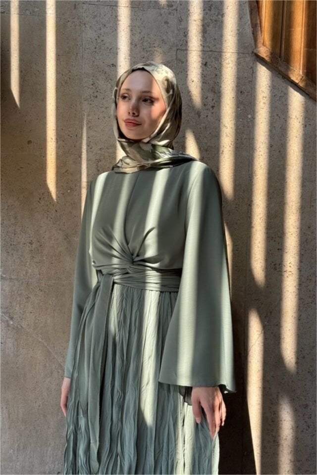 Çağla Yeşili Şifon Cote Takım