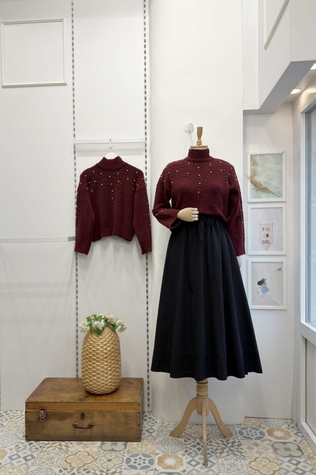 İnci İşlemeli Bordo Kazak