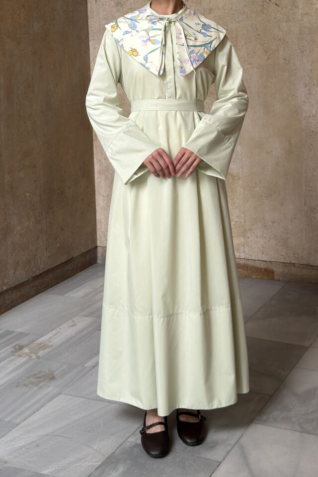 Yeşil Sweet Dream Yakalı Elbise