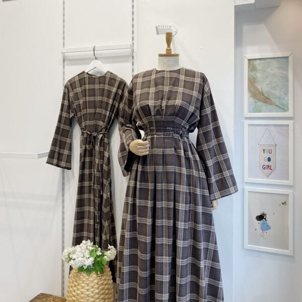 Kahverengi Ekose Desenli Alize Elbise