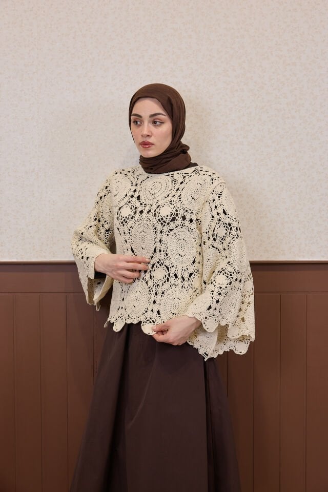Krem Dantel Güpürlü Folia Bluz