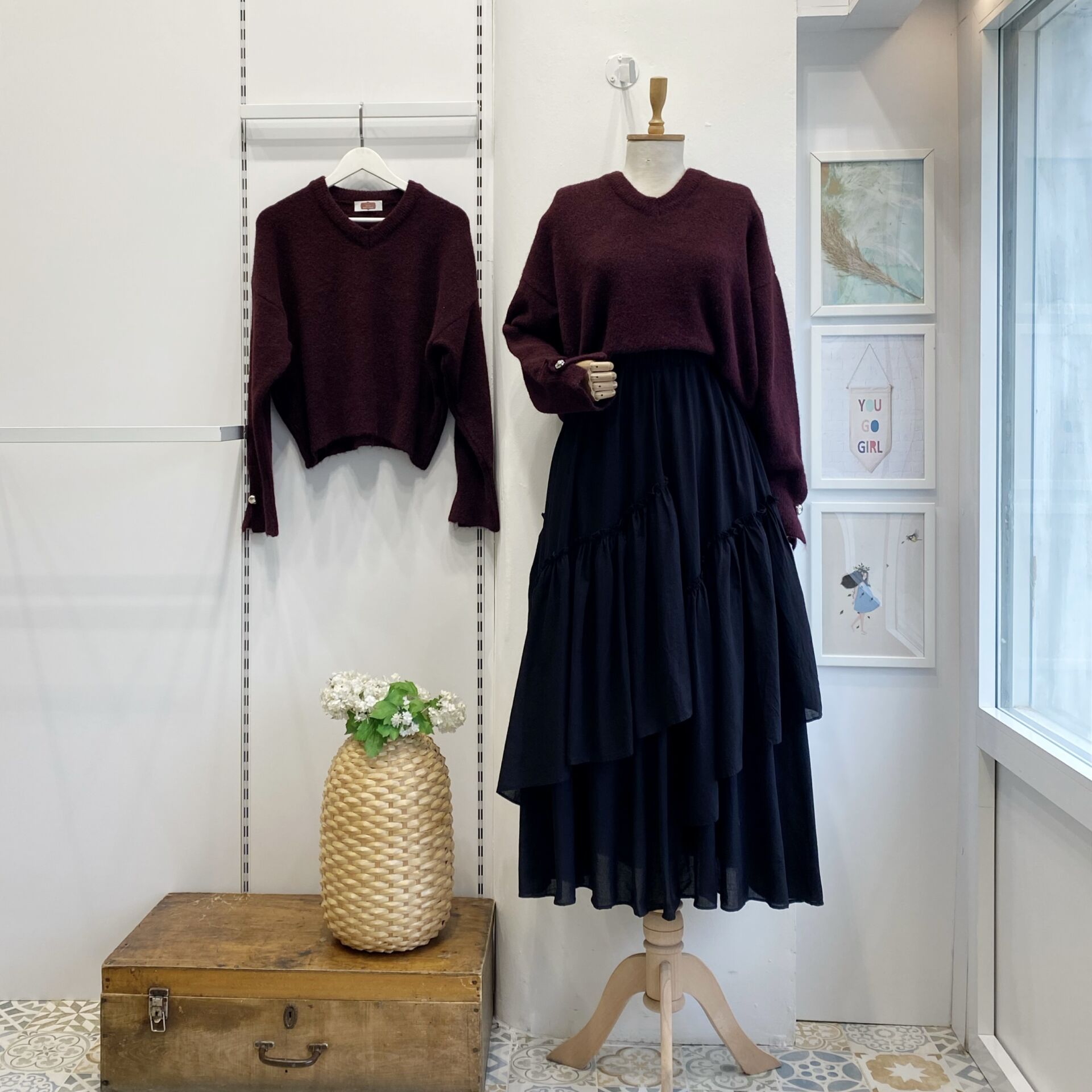 Schwarzer Ajouter-Voile-Leinenrock