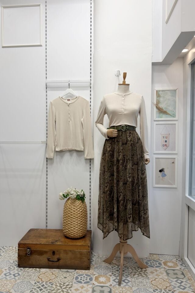 Asimetrik Kesim Yeşil Şal Desen Şifon Etek