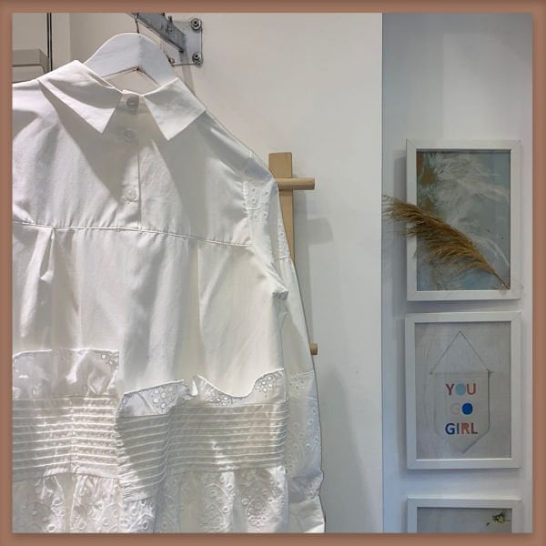 ASİMETRİK FİSTO DETAYLI BEYAZ TUNİK