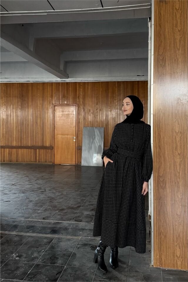 Siyah Kare Çizgili Sweety Elbise