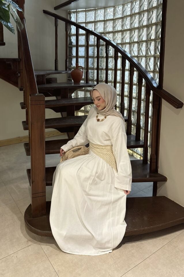 Faya Girls x Beyaz Bel Korsajlı Keten Takım