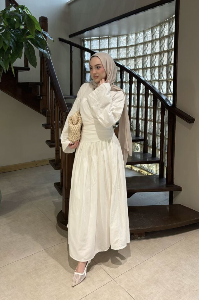 Faya Girls x Beyaz Bel Korsajlı Keten Takım