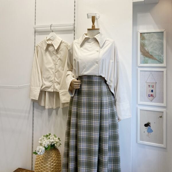 Krem Yandan Düğmeli Poplin Gömlek