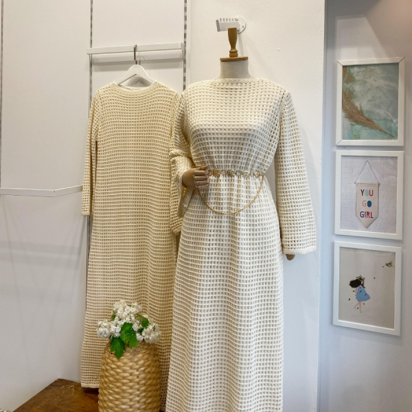Krem Cheri Örme Triko Elbise