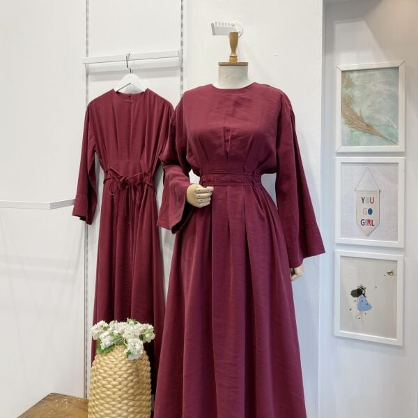 Bel Detaylı Vişne Rengi Alize Elbise