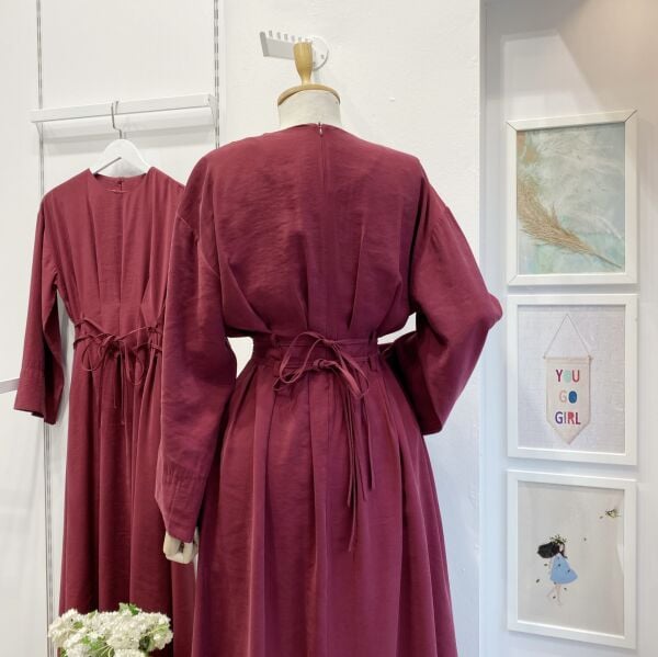 Bel Detaylı Vişne Rengi Alize Elbise