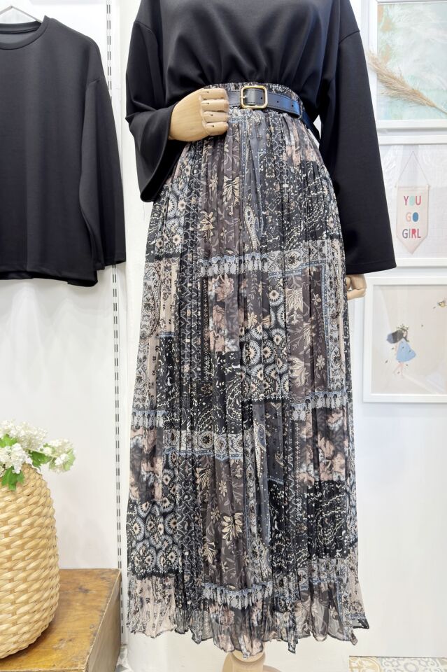 Siyah Patchwork Desenli Şifon Etek