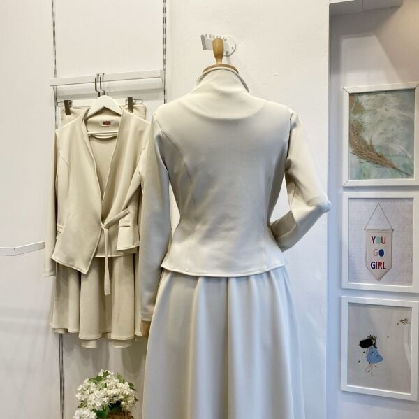 Krem Scuba Kumaş Anvelop Ceketli Takım