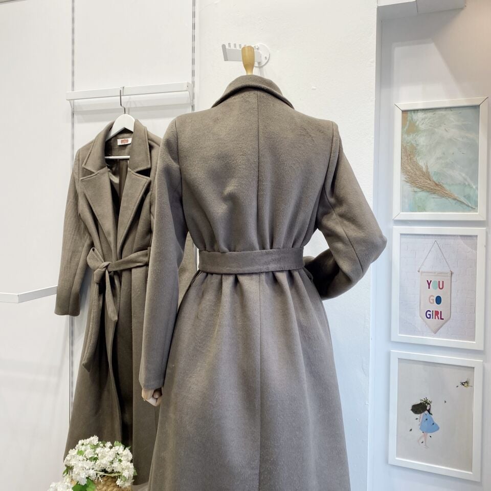 Koyu Vizon Tay Tüyü Plume Kaban