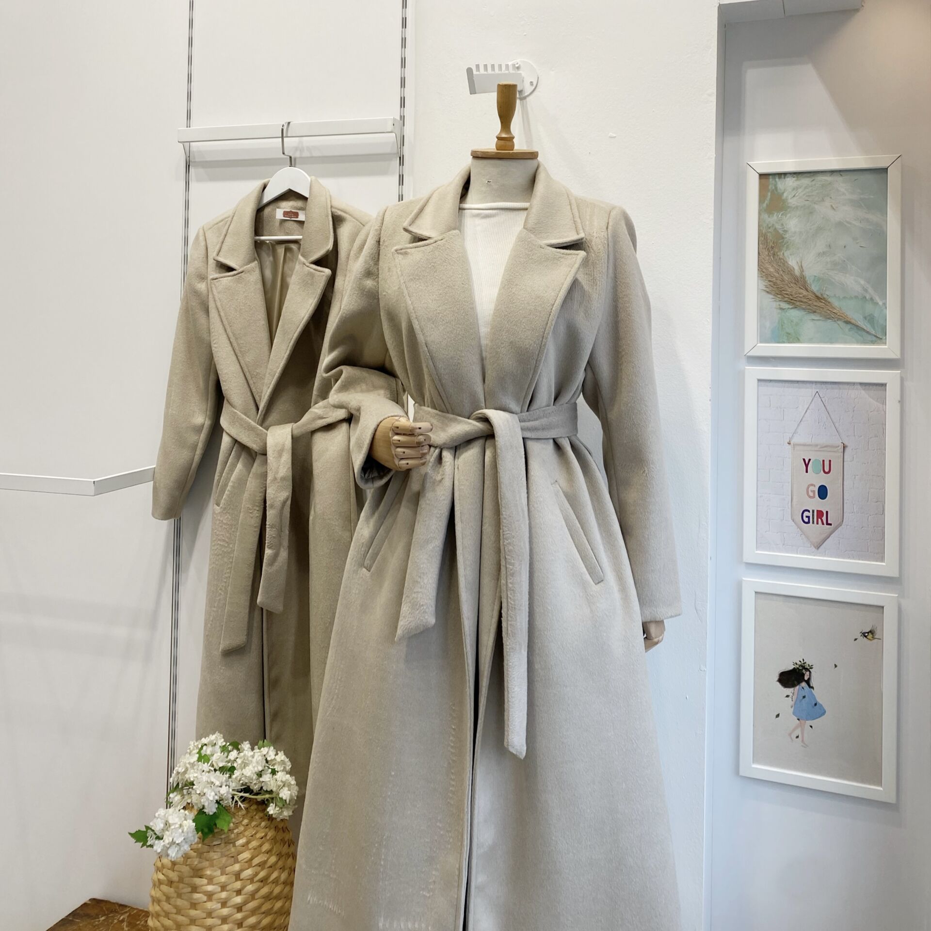 Bej Tay Tüyü Plume Kaban