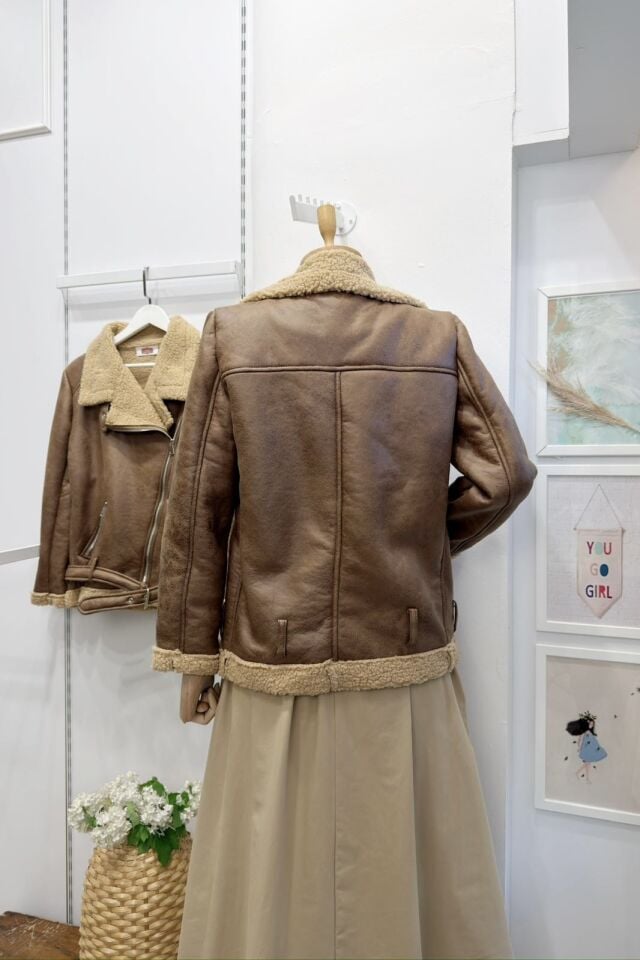 İçi Yünlü Kahverengi Süet Mont